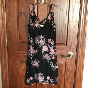 MUDD floral flowy dress